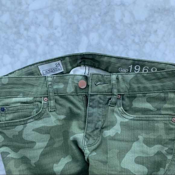 Gap Camo Skinny Jeans - Picture 4 of 4